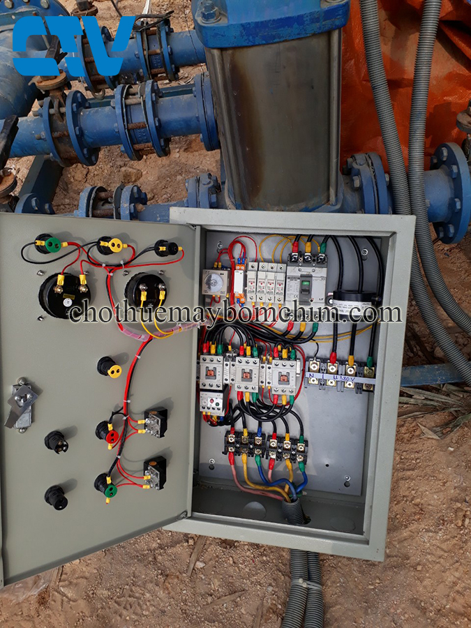 Thiết kế và lắp đặt tủ điện cho hệ thống máy bơm tăng áp